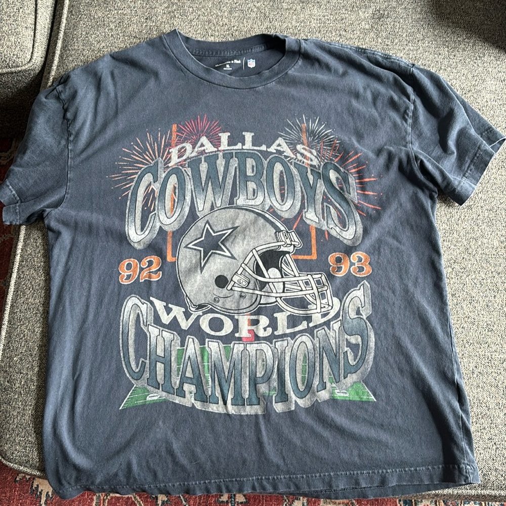 Abercrombie x NFL Cowboys Tee